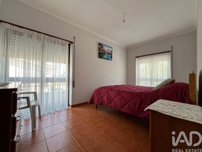 Moradia T4 para Venda em Belinho e Mar Foto 3