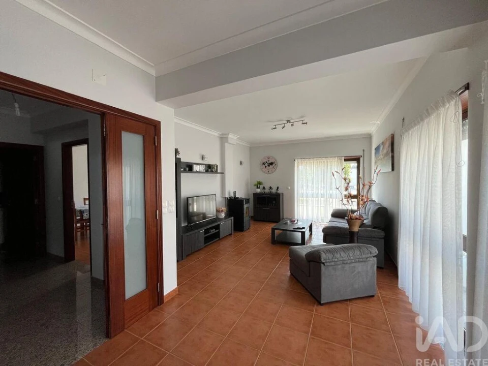 Moradia T4 para Venda em Belinho e Mar Foto 16