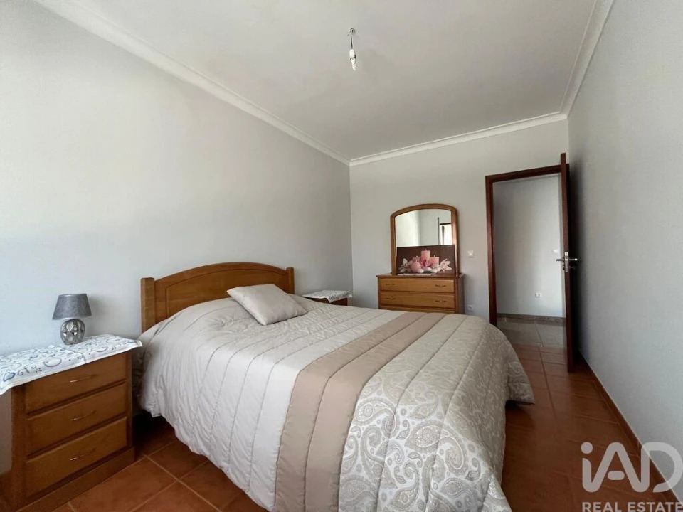 Moradia T4 para Venda em Belinho e Mar Foto 8