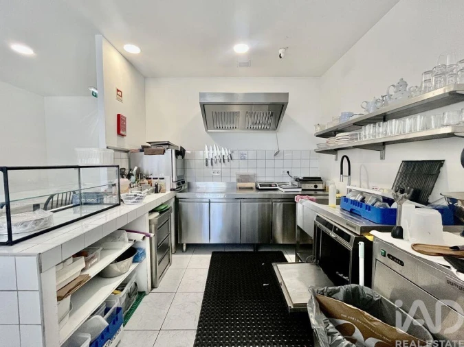 Loja para Venda em Lagos (São Sebastião e Santa Maria) Foto 7