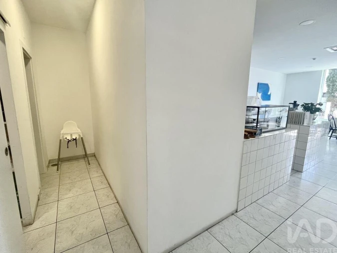 Loja para Venda em Lagos (São Sebastião e Santa Maria) Foto 12