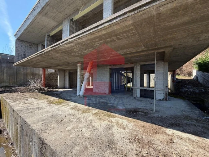 Moradia T4 para Venda em Escariz (São Mamede) e Escariz (São Martinho) Foto 19