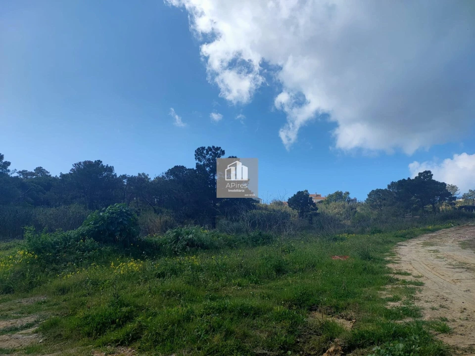Terreno para Venda em Caparica e Trafaria Foto 2
