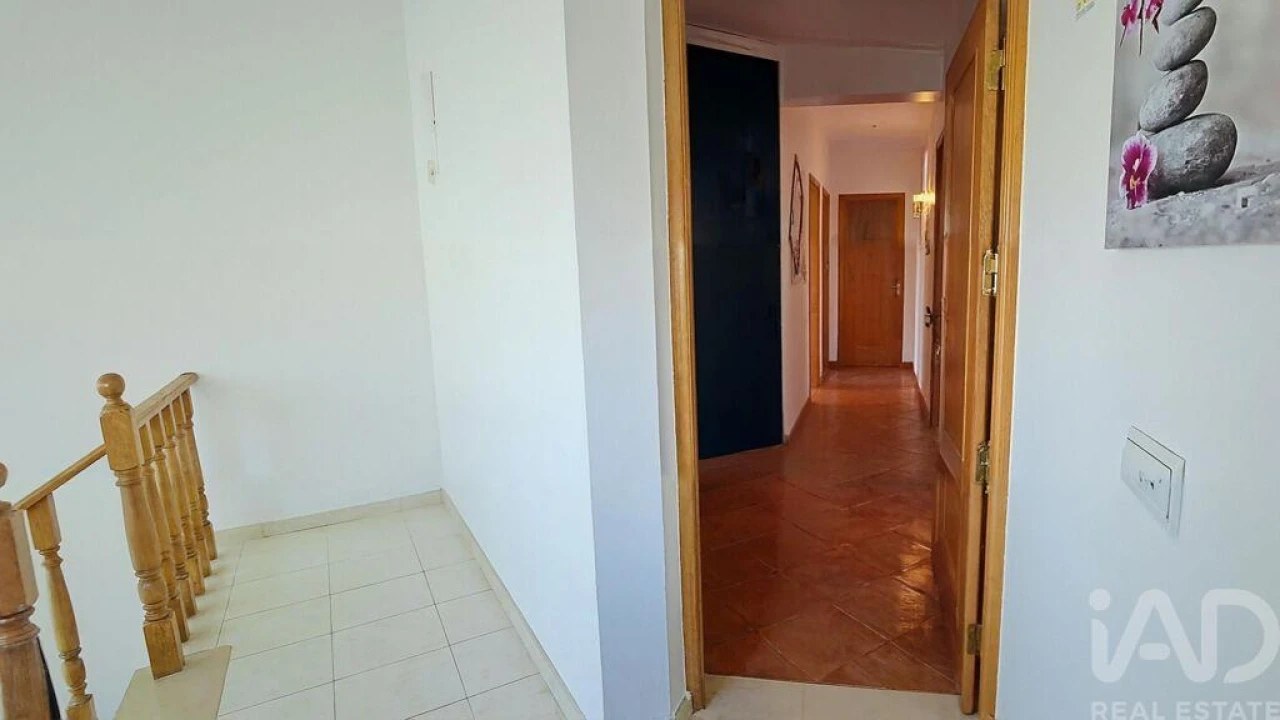 Apartamento T2 para Venda em Lourinhã e Atalaia Foto 9