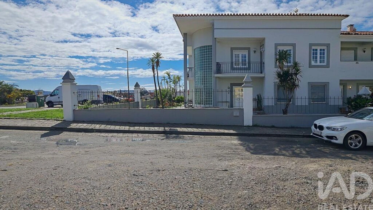 Apartamento T2 para Venda em Lourinhã e Atalaia Foto 32