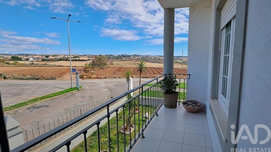 Apartamento T2 para Venda em Lourinhã e Atalaia Foto 8
