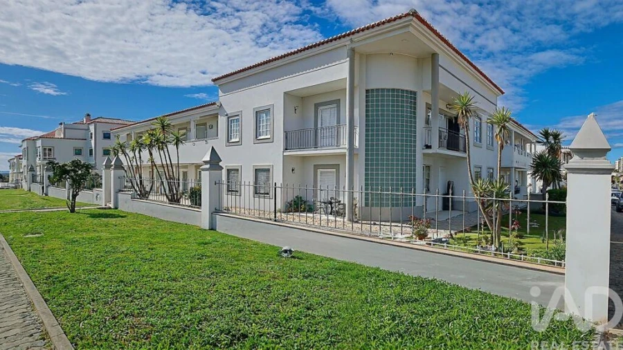 Apartamento T2 para Venda em Lourinhã e Atalaia Foto 30