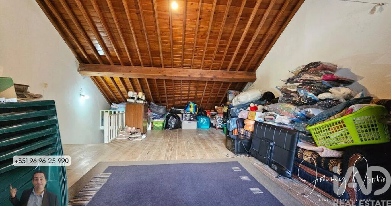 Moradia T2 para Venda em Agua de Pau Foto 16