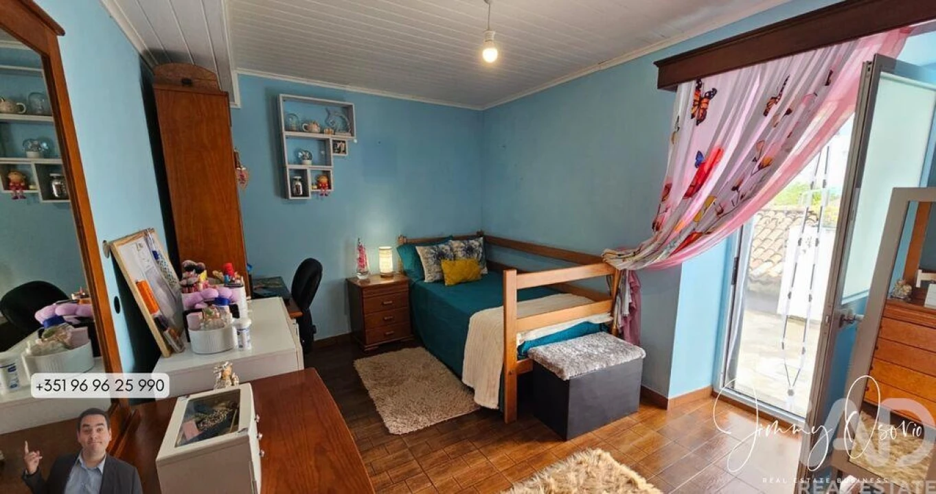 Moradia T2 para Venda em Agua de Pau Foto 12