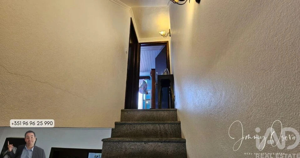 Moradia T2 para Venda em Agua de Pau Foto 7