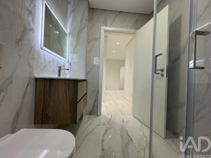 Apartamento T4 para Venda em São Pedro de Tomar Foto 22