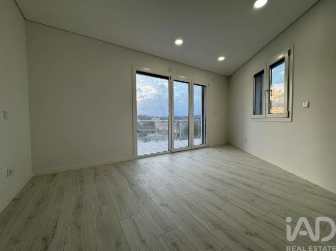 Apartamento T4 para Venda em São Pedro de Tomar Foto 18