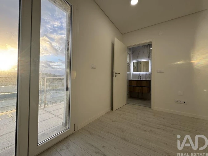 Apartamento T4 para Venda em São Pedro de Tomar Foto 13