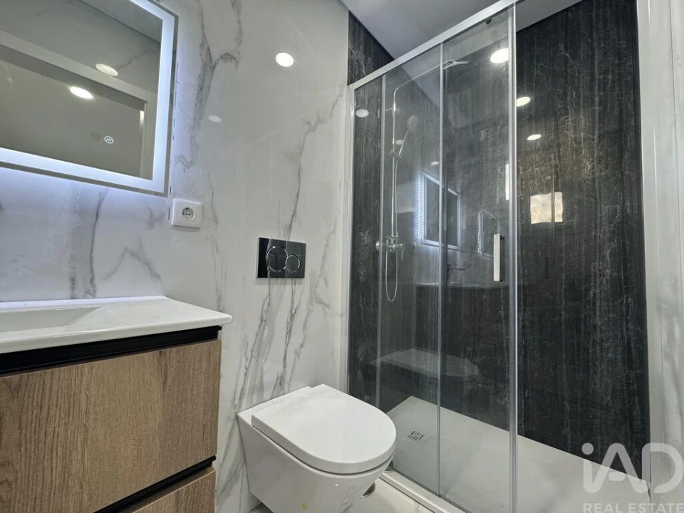 Apartamento T4 para Venda em São Pedro de Tomar Foto 14