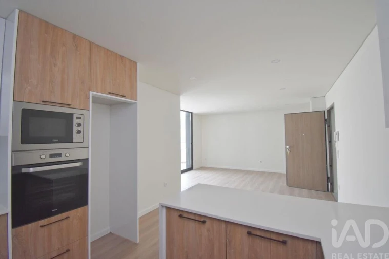 Apartamento T2 para Venda em Miranda do Corvo Foto 8