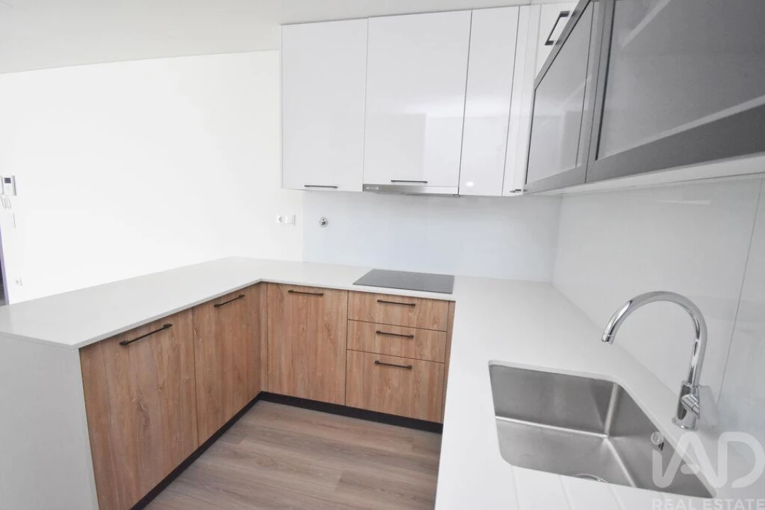 Apartamento T2 para Venda em Miranda do Corvo Foto 9