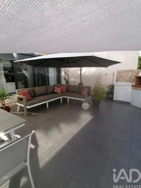 Moradia T3 para Venda em Quarteira