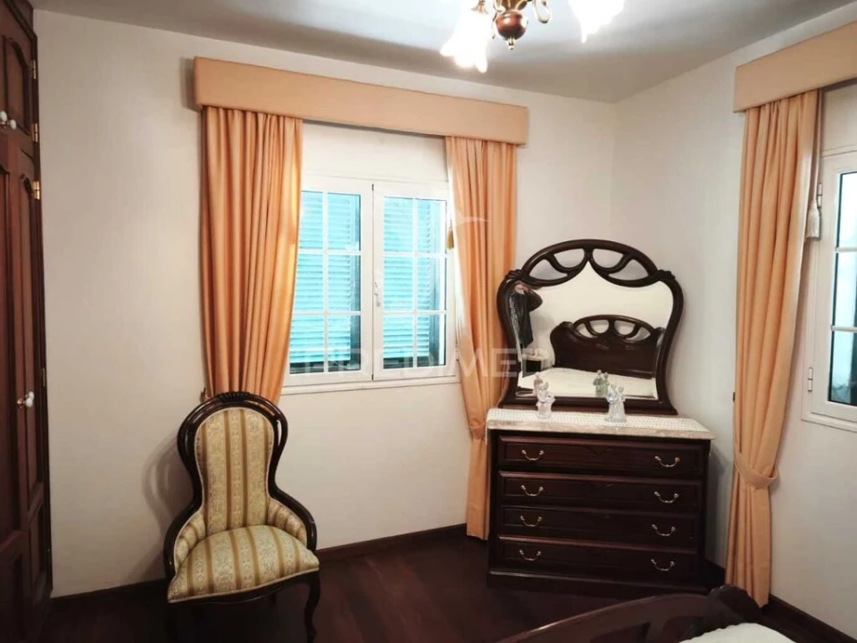 Quinta T2 para Venda em Camacha Foto 3