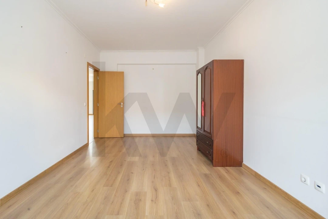 Moradia T5 para Venda em Seixal, Arrentela e Aldeia de Paio Pires Foto 8