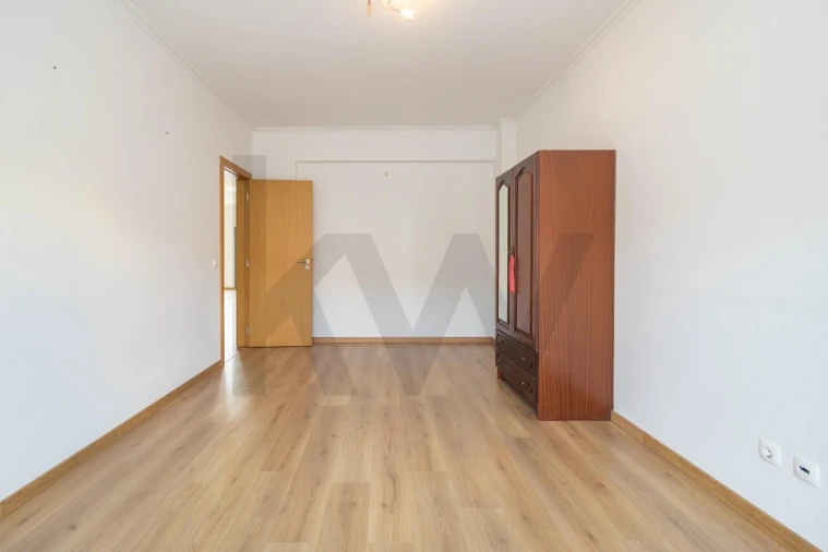 Moradia T5 para Venda em Seixal, Arrentela e Aldeia de Paio Pires Foto 8