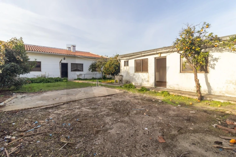 Moradia T5 para Venda em Seixal, Arrentela e Aldeia de Paio Pires Foto 28