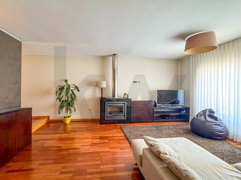 Moradia T3 para Venda em Barrô e Aguada de Baixo Foto 4