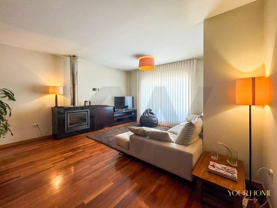 Moradia T3 para Venda em Barrô e Aguada de Baixo Foto 22