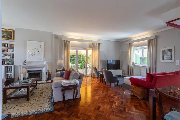 Moradia T4 para Arrendamento em Cascais e Estoril Foto 9