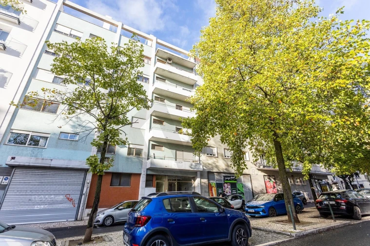 Apartamento T2 para Arrendamento em Avenidas Novas Foto 18