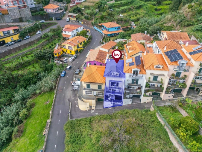 Moradia T2 para Venda em Santa Cruz Foto 1