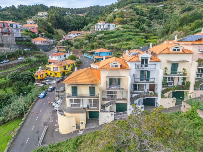 Moradia T2 para Venda em Santa Cruz Foto 3