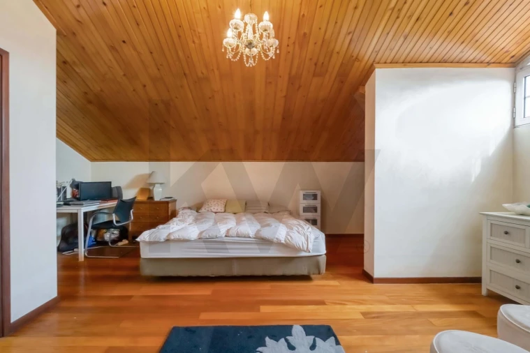 Moradia T2 para Venda em Santa Cruz Foto 11