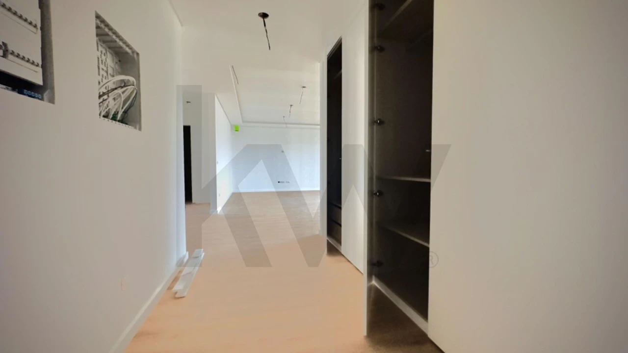 Apartamento T3 para Venda em Ramalhal Foto 5