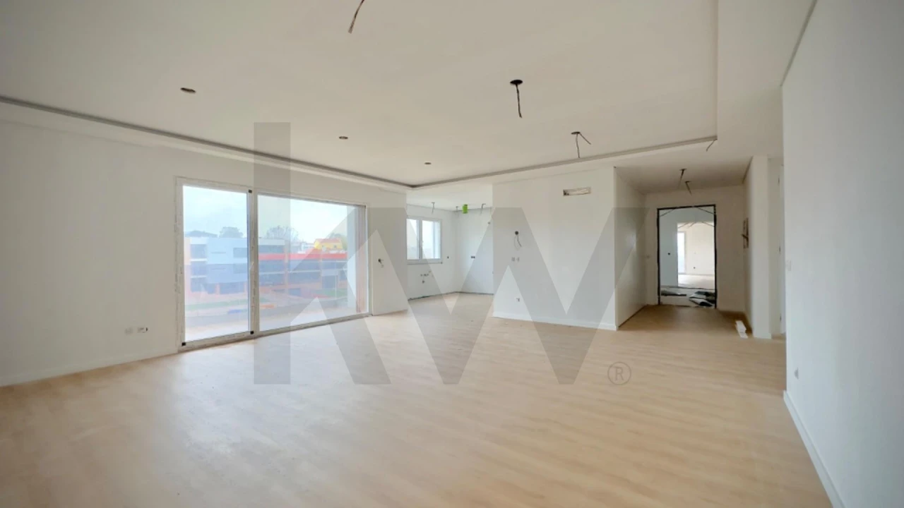 Apartamento T3 para Venda em Ramalhal Foto 9