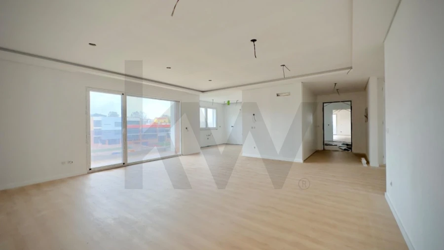 Apartamento T3 para Venda em Ramalhal Foto 9