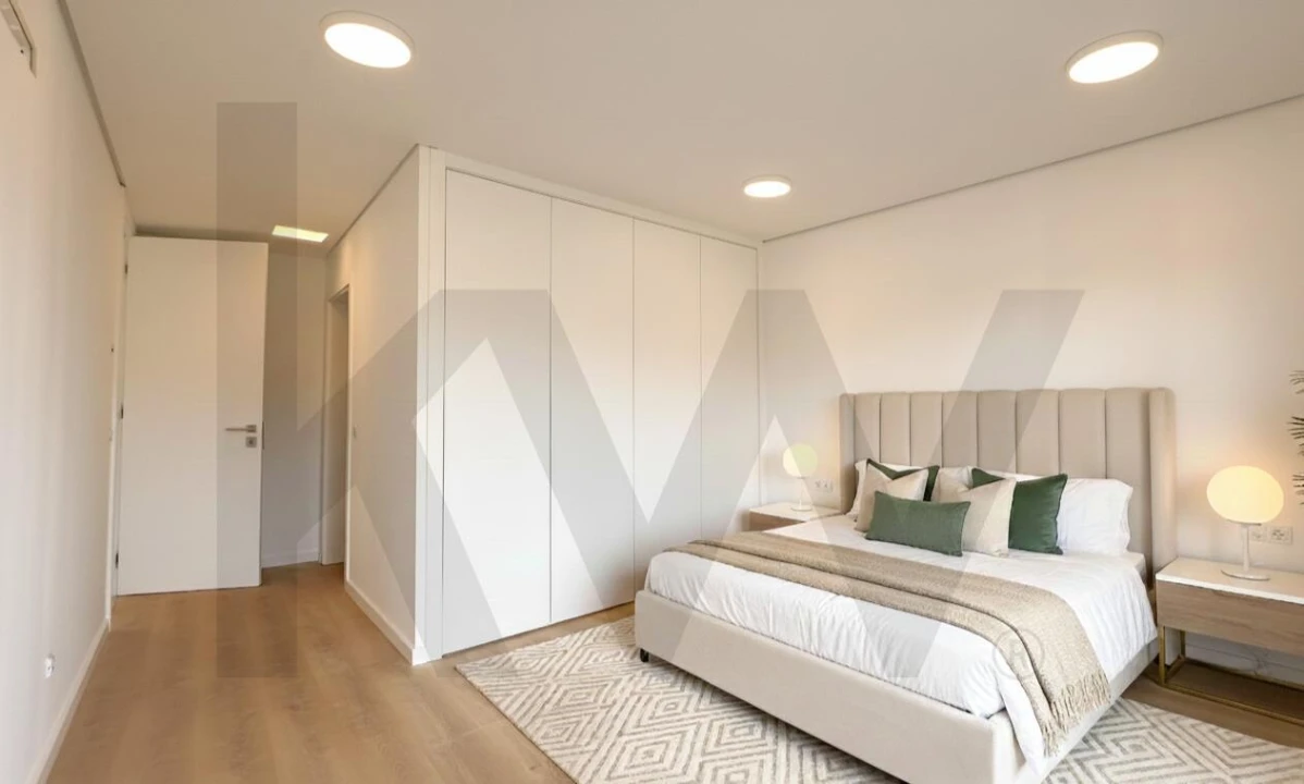 Apartamento T3 para Venda em Ramalhal Foto 16