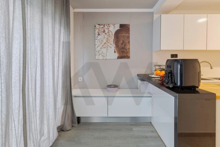 Moradia T4 para Venda em Corroios Foto 8