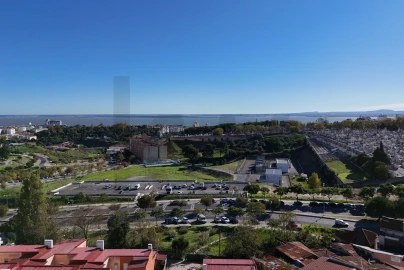 Apartamento T1 para Venda em Penha de França