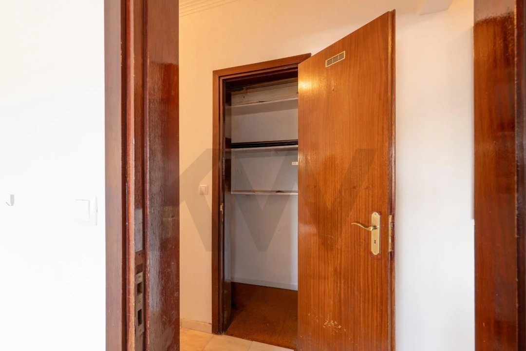 Apartamento T3 para Venda em Odivelas Foto 28