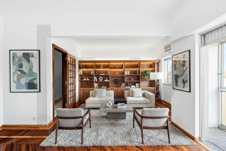 Apartamento T3 para Venda em Odivelas Foto 9