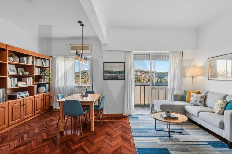 Apartamento T3 para Venda em Odivelas Foto 10