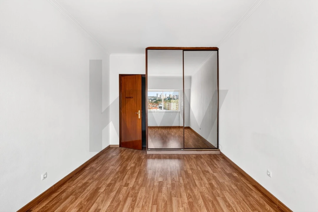 Apartamento T3 para Venda em Odivelas Foto 16