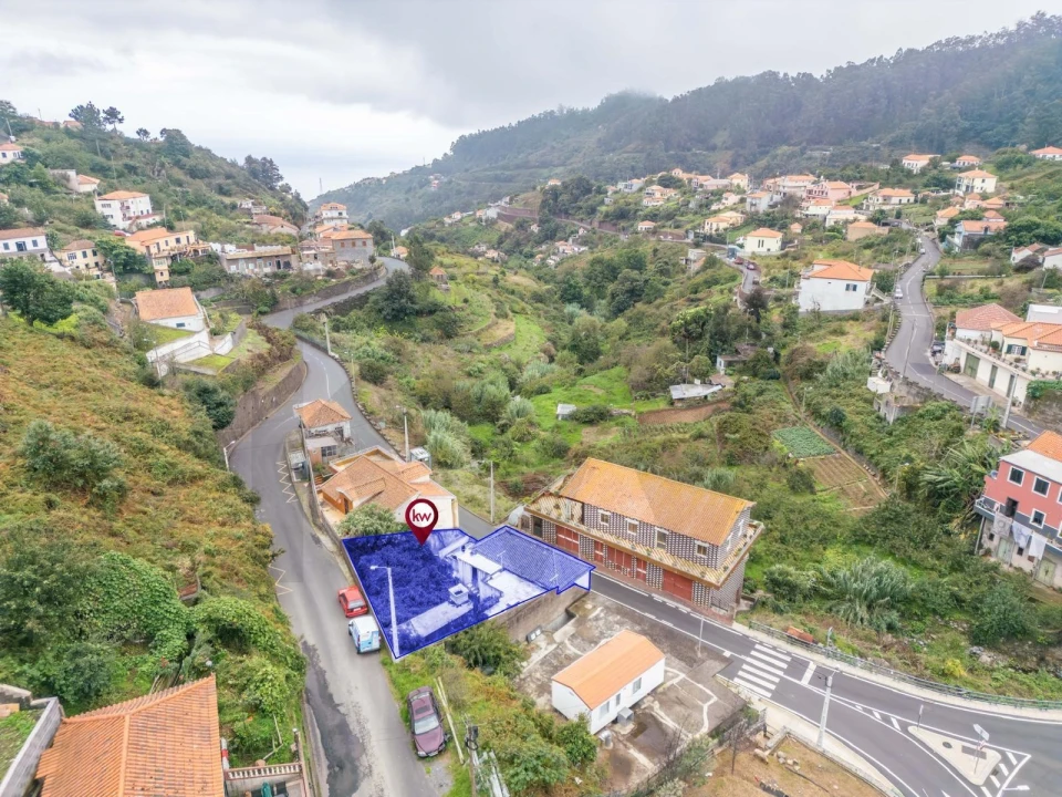 Moradia T3 para Venda em Jardim da Serra Foto 27