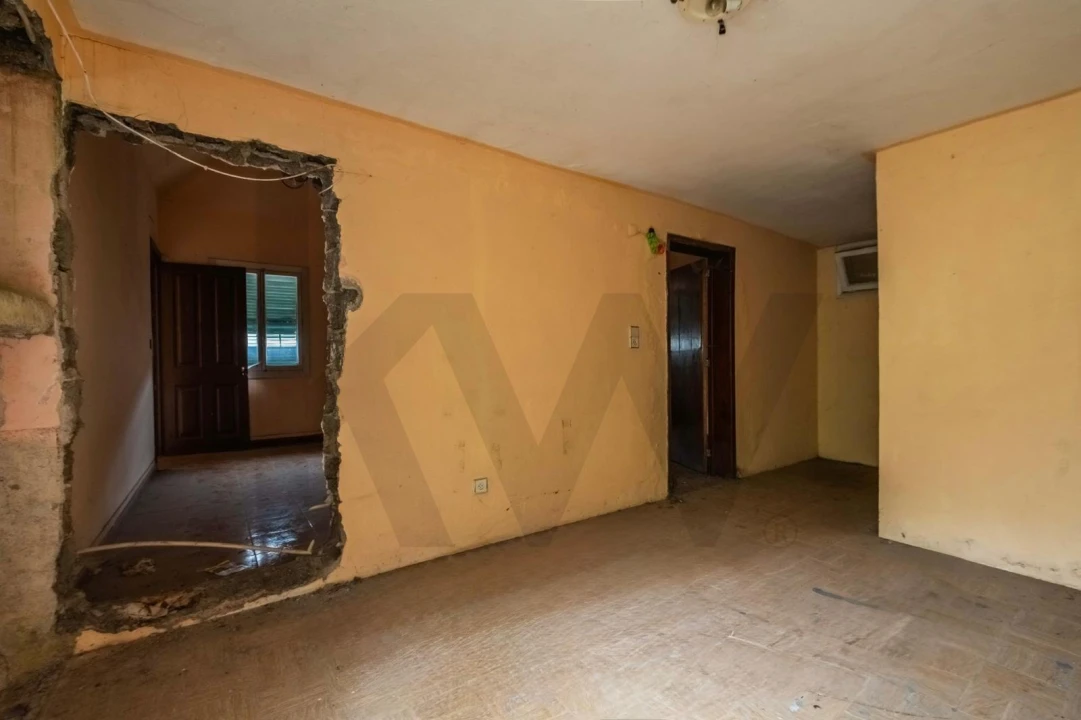 Moradia T3 para Venda em Jardim da Serra Foto 11