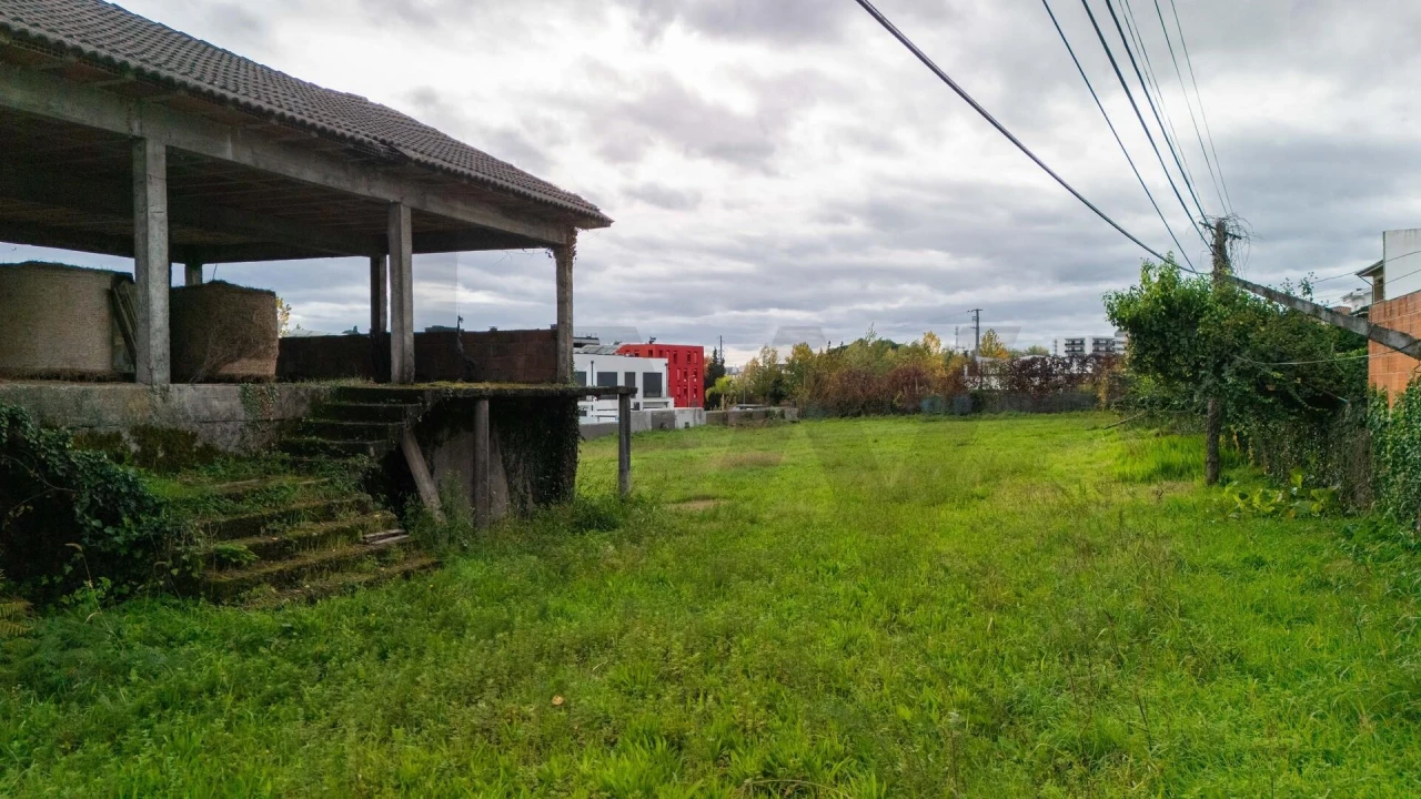 Terreno para Venda em Gualtar Foto 8