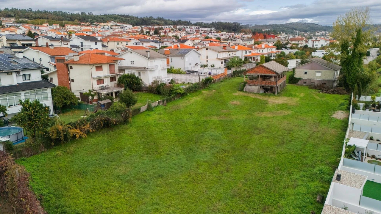 Terreno para Venda em Gualtar Foto 24