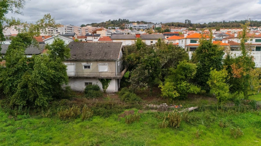 Terreno para Venda em Gualtar Foto 39