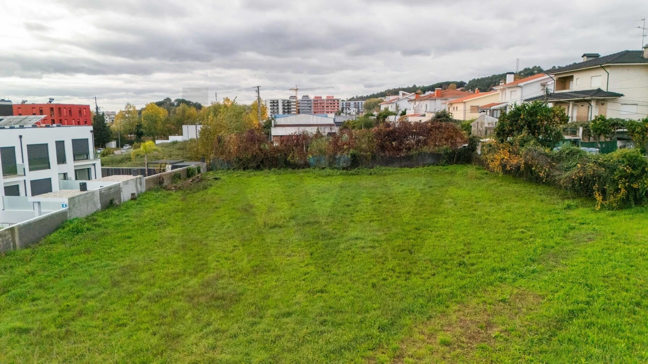 Terreno para Venda em Gualtar Foto 21