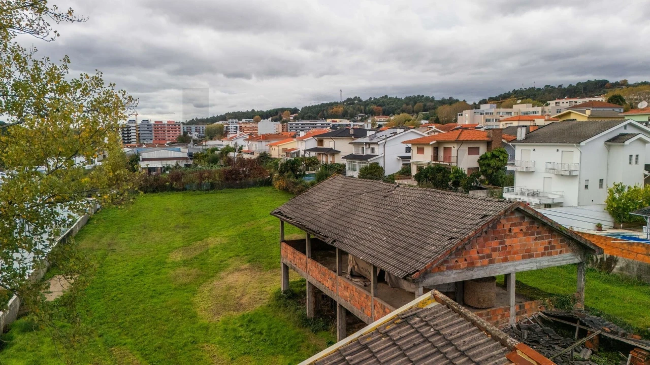 Terreno para Venda em Gualtar Foto 19
