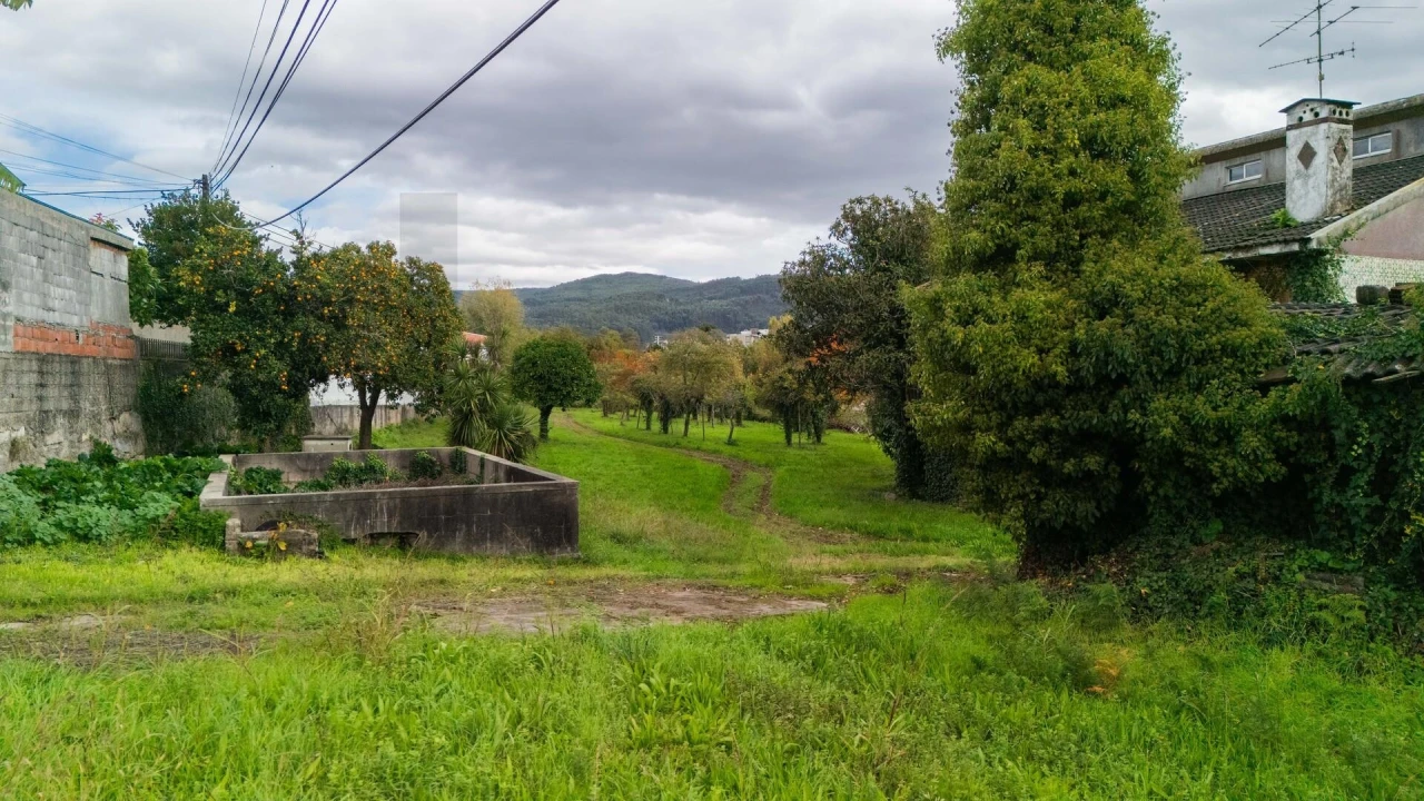 Terreno para Venda em Gualtar Foto 42